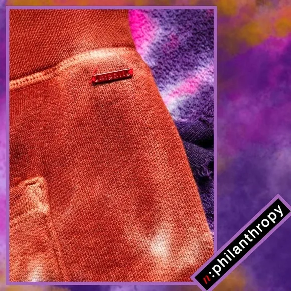 n:Philanthropy Rum Tie-Dye Deconstructed
Shorts in Purple, Red & Gold (Rust) - Picture 7 of 8